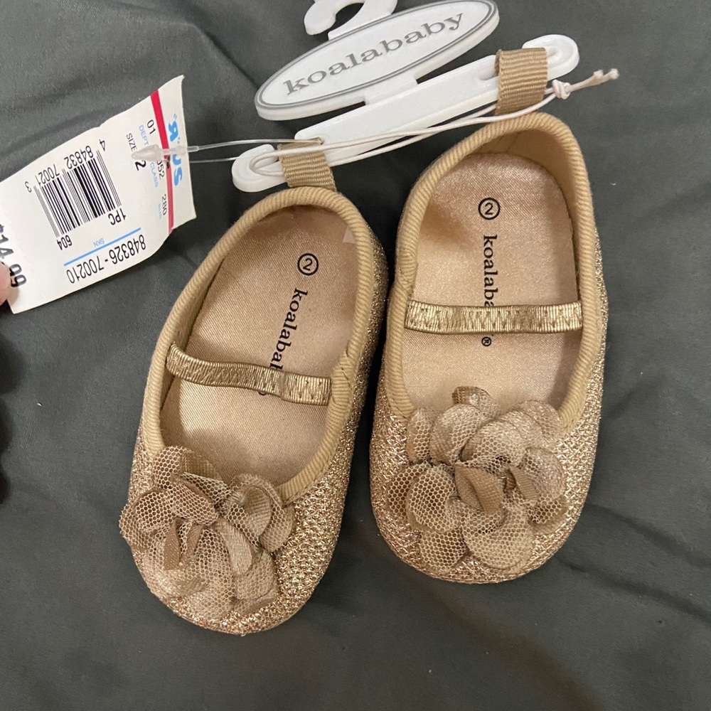 Newborn shoes